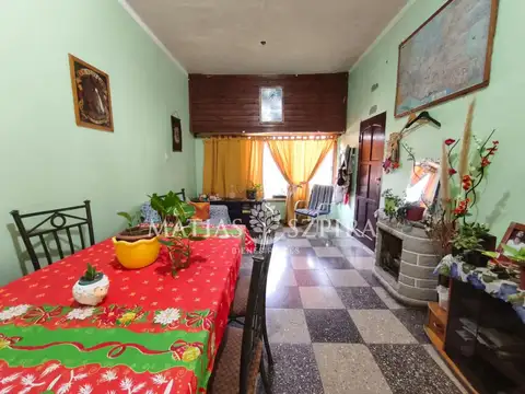Casa en Venta con 1 cochera