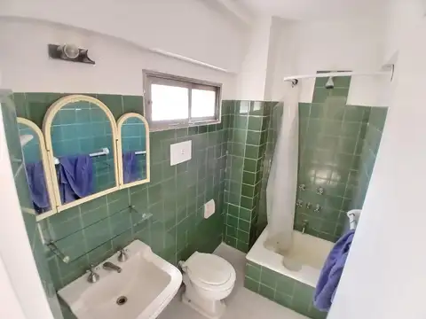 Departamento en Alquiler en Monserrat, $ 400.000
