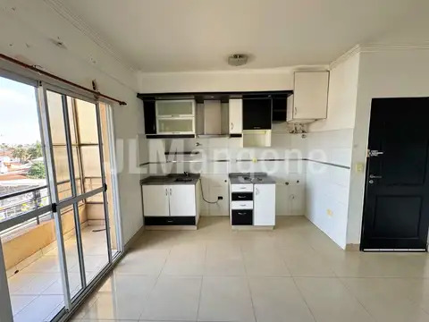 Departamento en Venta en Villa Luzuriaga, USD 69.900