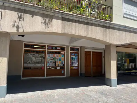 Local en Venta en Adrogue, USD 160.000