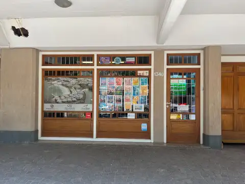 Local en Venta en Adrogue, USD 160.000