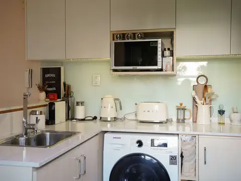 Casa 3 ambientes con 2 baños