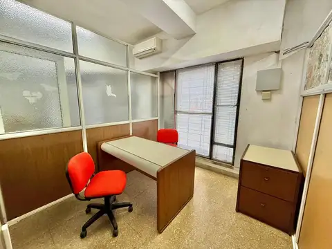 Local/Oficinas EN VENTA! 50.000 USD .- España y Hospitales