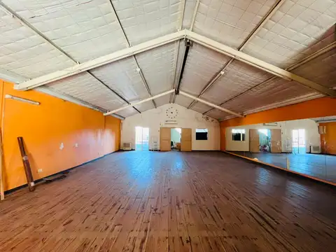 Avenida Presidente Perón 3600