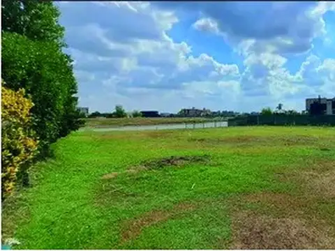 Terreno en Venta en San Sebastian, USD 75.000