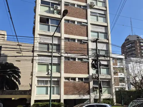 Cochera en venta en Acassuso vías a Santa Fe