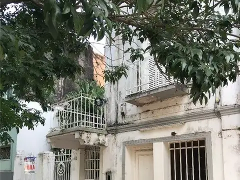 Cordoba 400, Piso P.B.