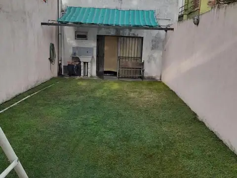 Depto Tipo Casa en Venta con 1 cocheras