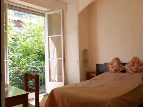 Departamento en Palermo de 3 dormitorios con balcón y lavarropas en alquiler temporario