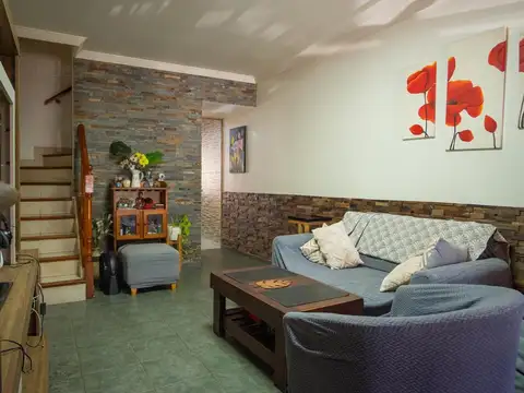 Depto Tipo Casa en Venta 20 años