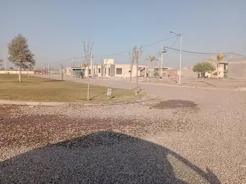 Terreno en Venta 25  mts Fondo