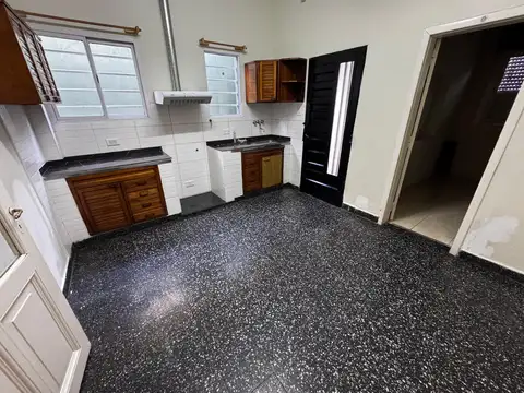 Casa 3 ambientes con 2 baños