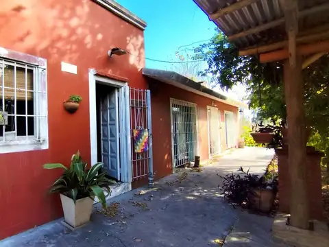 Venta Casa Quinta 4 ambientes en Olivera Lujan