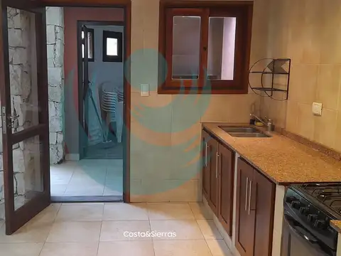 Casa en Venta en Mar De Las Pampas, USD 170.000