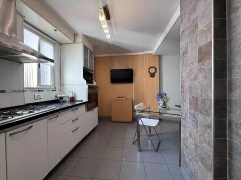 Departamento en Venta en Flores, USD 200.000