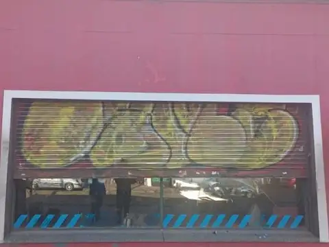 Local en Venta en La Plata [Cod: 7253-324]