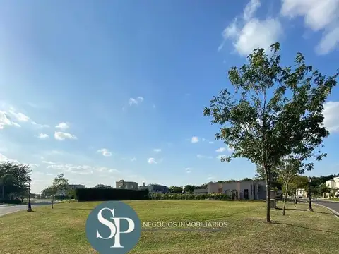Lote central en venta - Santa Elena