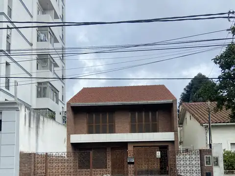 VILLA BALLESTER CENTRO: CHALET LOTE 8.66X50. CONSULTE 