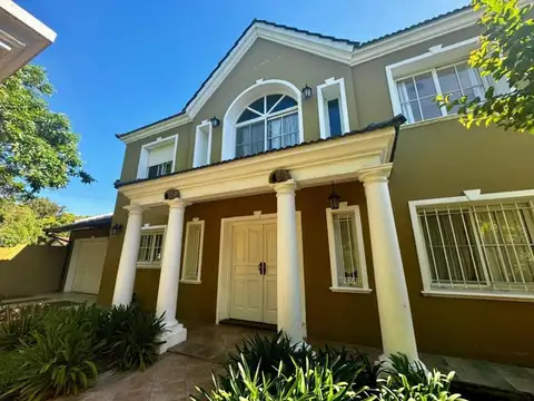 Impresionante Casa En Venta En Escobar