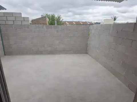 Depto Tipo Casa en Alquiler de 3 dormitorios