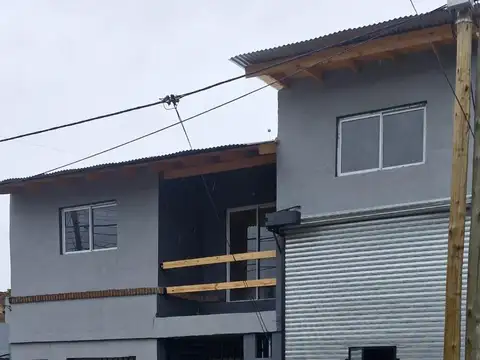 PH 4 Ambientes en Alquiler en San Justo