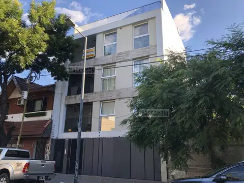 Avenida Lisandro De La Torre 1600