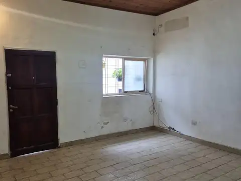 Depto Tipo Casa en Venta de 2 ambientes
