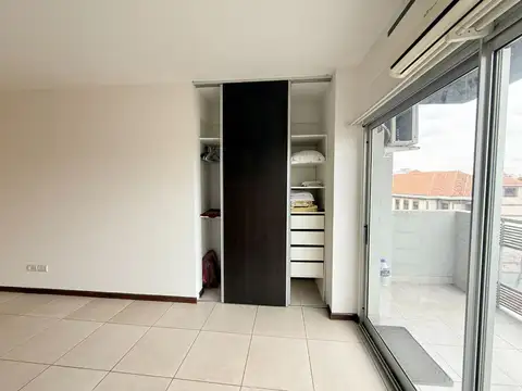 Departamento en Alquiler en Floresta, $ 450.000