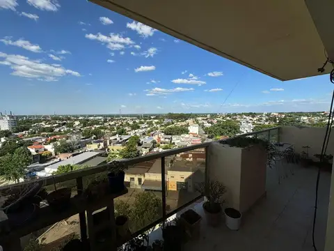 Excelente depto. con 3 dormitorios y terraza propia