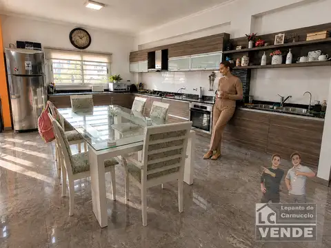 Depto Tipo Casa 3 ambientes con 1 baño