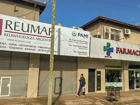 Depto Tipo Casa en Alquiler de 3 ambientes