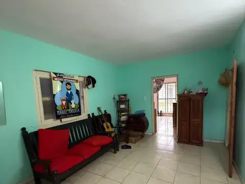 Casa 3 ambientes con 1 baño