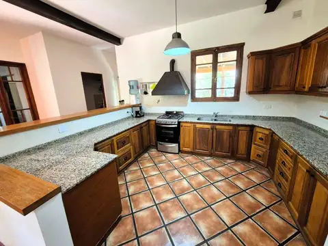 Casa en Alquiler al Noroeste