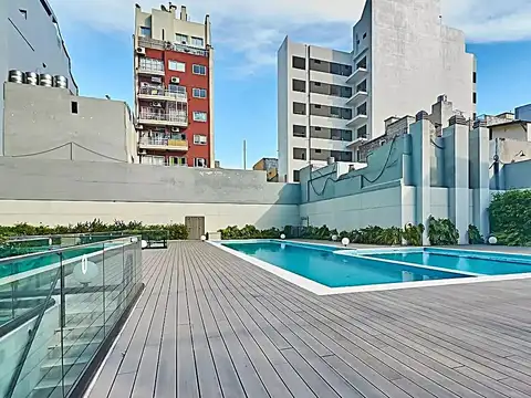 2 AMBIENTES APTO PROFESIONAL CON COCHERA   PISCINA, GYM AMENITIES PREMIUN Y BAULERA IMPECABLE