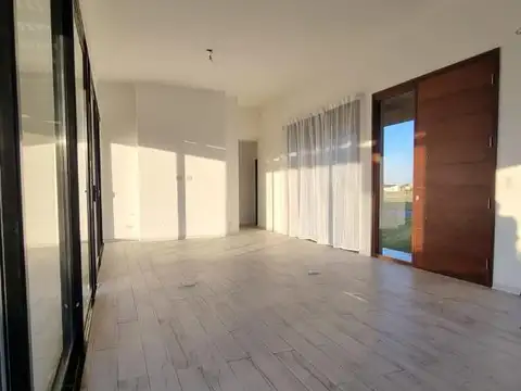 SAN SEBASTIAN CASA EN ALQUILER