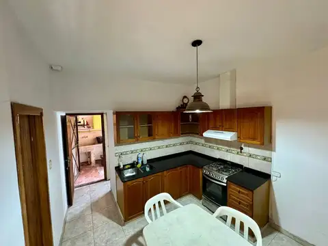 Casa en Venta en Castelar Sur, USD 200.000