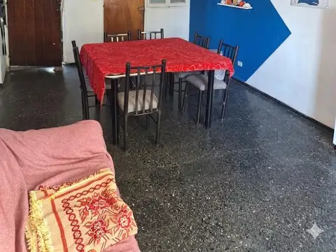 Casa Monoambiente con 4 baños