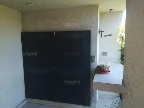Casa 4 ambientes con 4 baños
