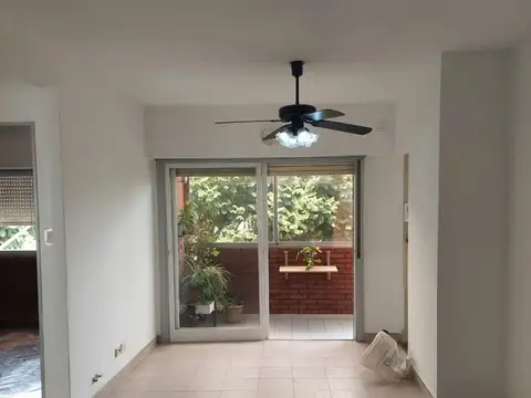 ¡Hermoso Departamento 3 Ambientes al Frente con Balcón!