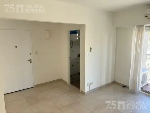 Departamento en Alquiler en Olivos, $ 800.000