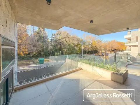 Alquiler Departamento 2 Dormitorios con cochera Fisherton Park