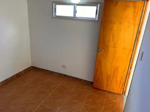 Departamento en Alquiler en Lomas de Zamora, $ 350.000