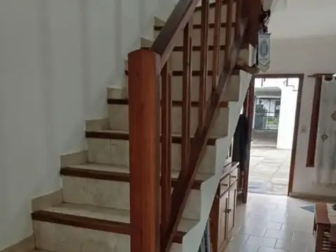 SAN BERNARDO.TRIPLEX UBICADO 4 CUADRAS DEL MAR, BUENA CALIDAD CONSTRUCTIVA, 1 COCHERA, AMPLIO,...