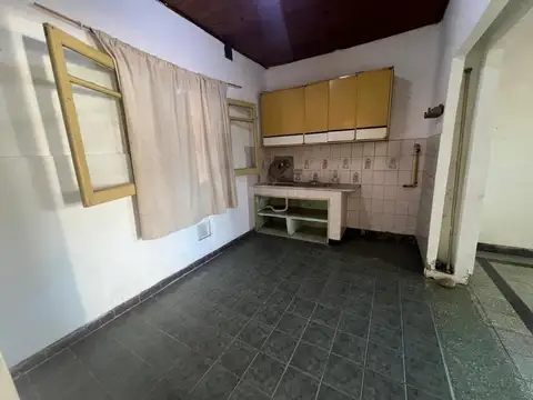 Casa en Alquiler en Granadero Baigorria, $ 450.000
