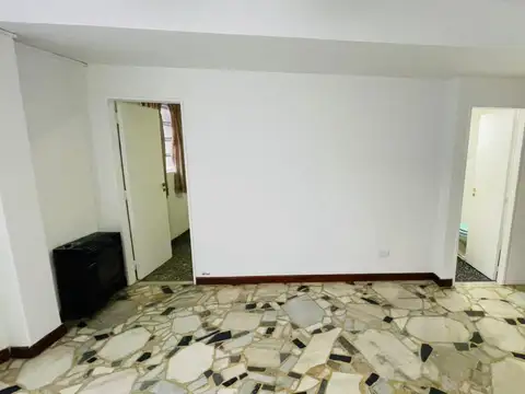Departamento tipo casa en venta en Barrio Parque Ayerza