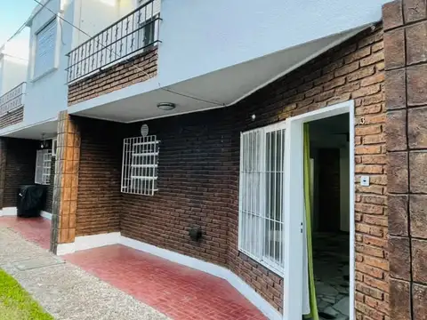 Depto Tipo Casa en Venta en Barrio Parque Ayerza, USD 75.000