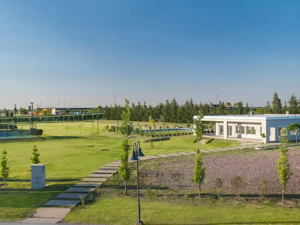 Casa en Venta - Las Golondrinas