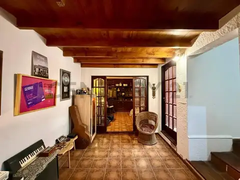 Venta PH 3 ambientes + escritorio, patio y terraza en Boedo