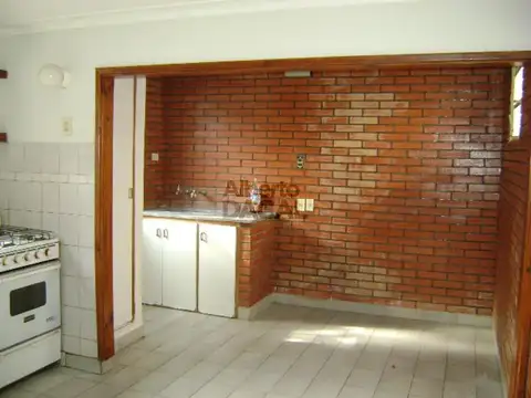 Depto Tipo Casa en Venta en La Plata, USD 70.000