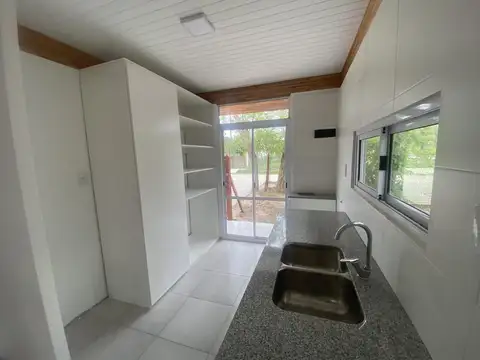 Casa a estrenar 2 dormi en barrio cerrado Garden sobre ruta 36 altura Arturo Segui